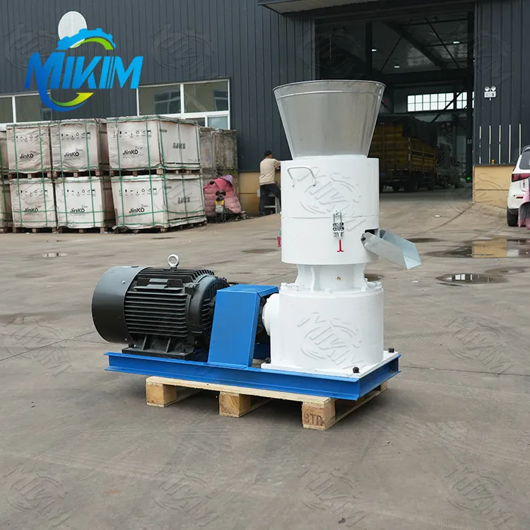 Multifunkčný stroj na kŕmenie hospodárskych zvierat a hydiny